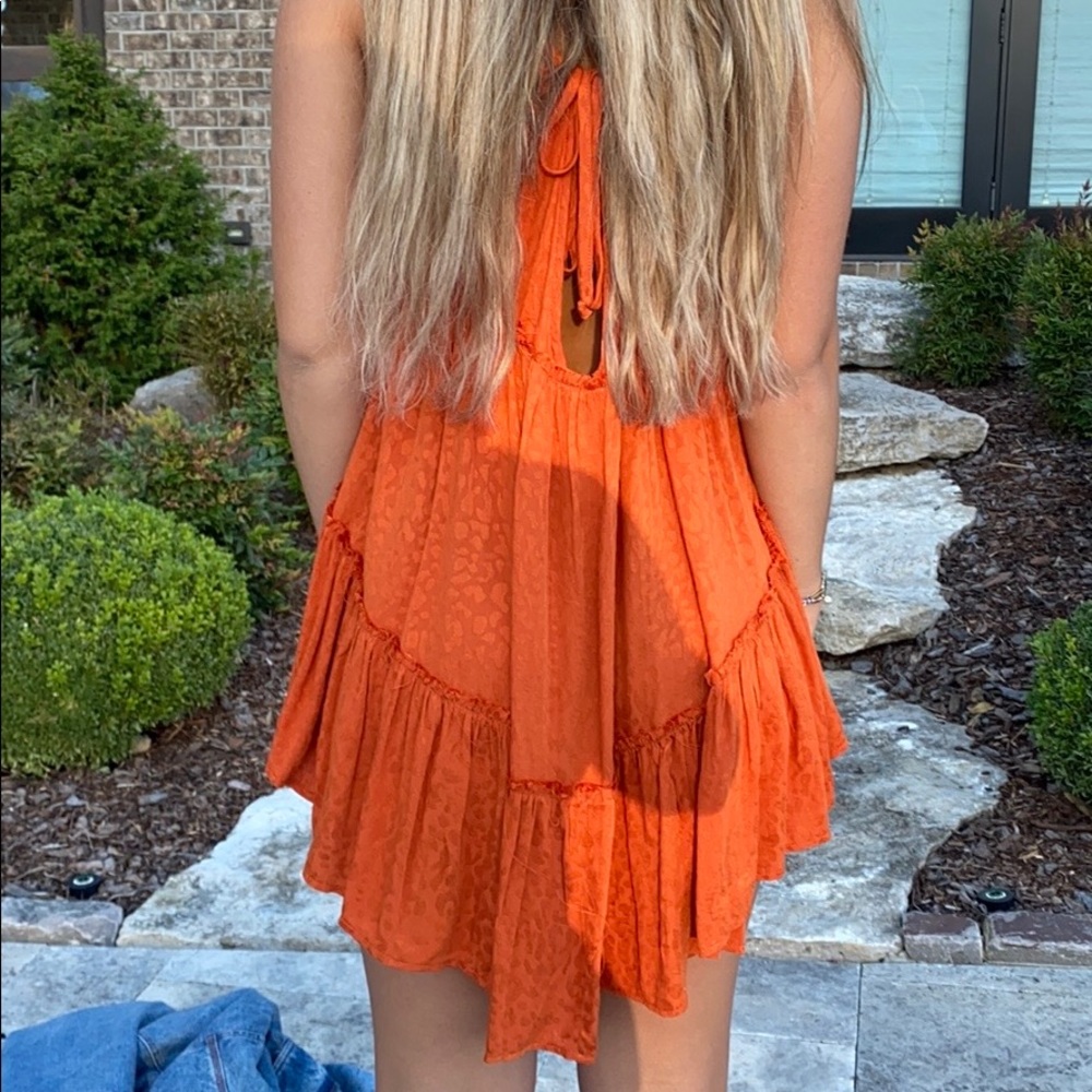 Game Day Dress By Skylar Madison SIZE S 🧡🧡🧡 - Picture 6 of 7